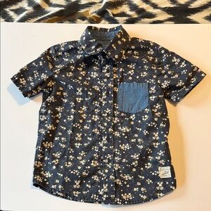 Classic Weatherproof Vintage Navy Floral Shortsleeved Button Down Shirt